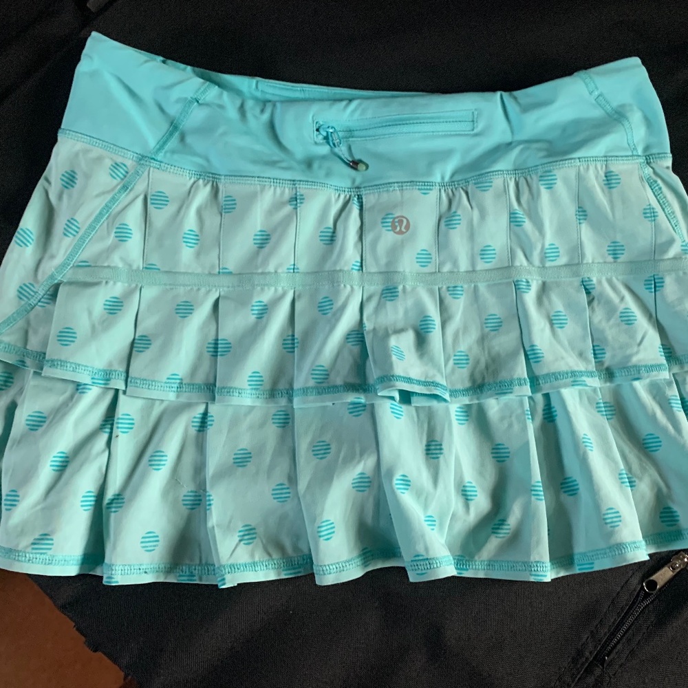 Lululemon Pace Setter Skirt Stripe Dot Printed Angel Blue size 8